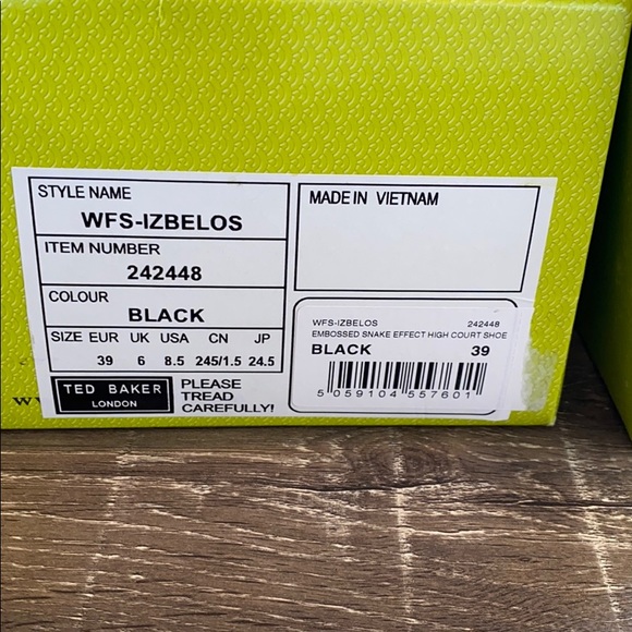 Ted Baker Pumps - Picture 3 of 3